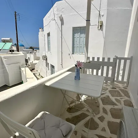 Lägenhet Nesa Paros *