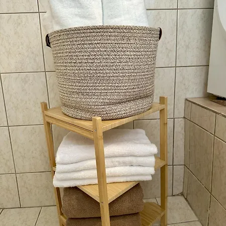 Nesa Paros Apartament Nausa