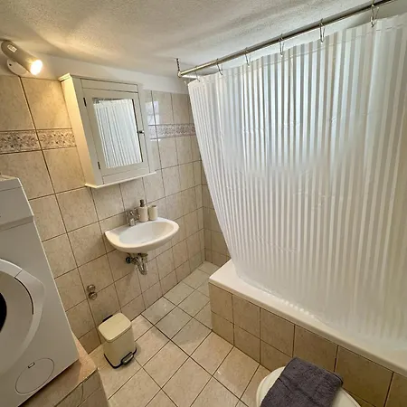 Apartament Nesa Paros