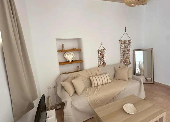 Apartamento Nesa Paros